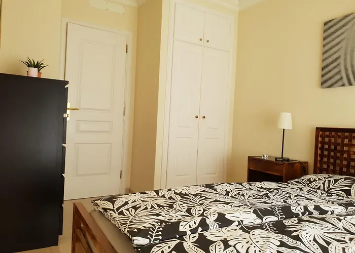 Terrazas Del Duque By Interhome شقة أذيخي