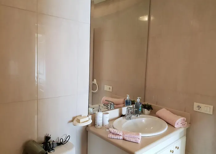 Terrazas Del Duque By Interhome شقة